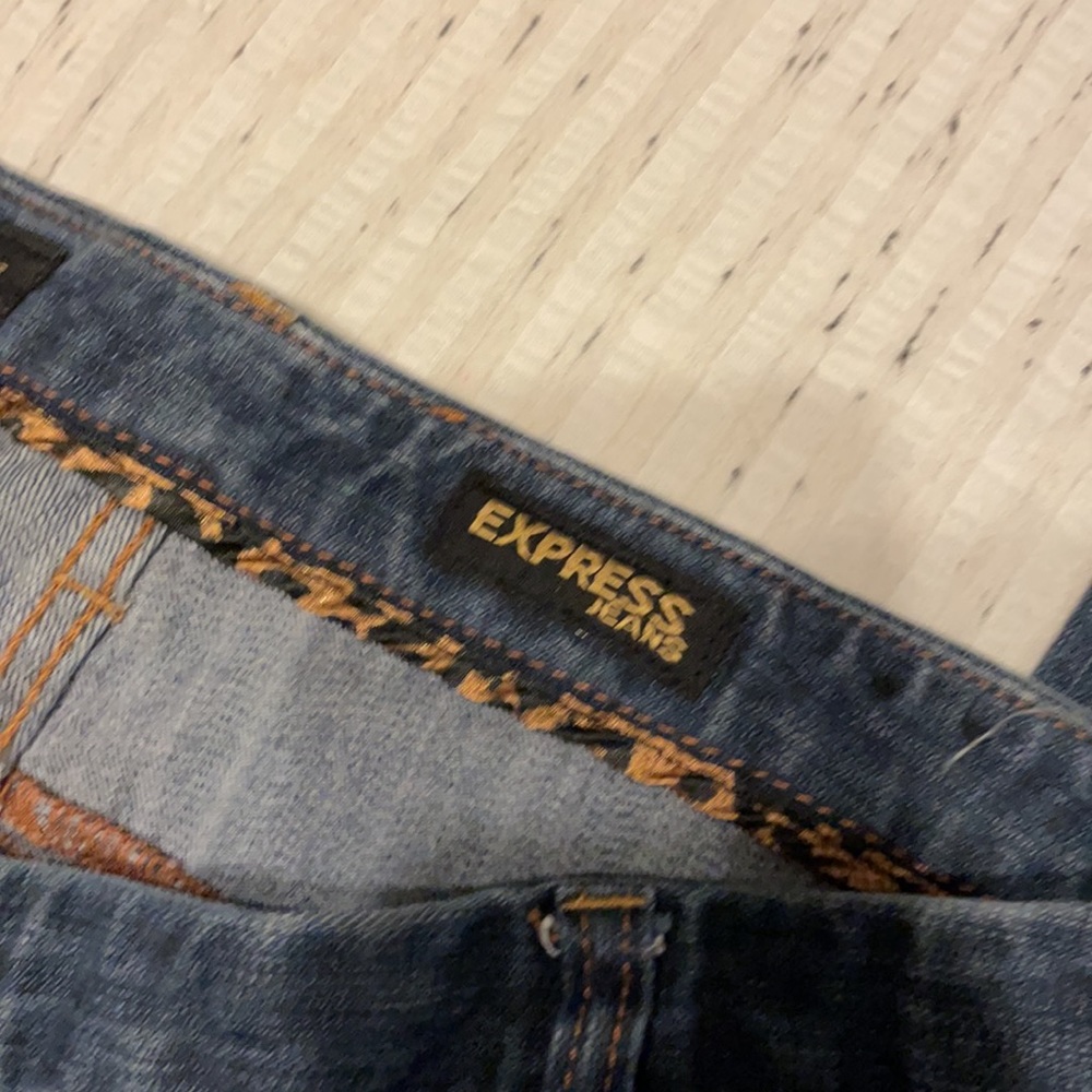 Express Jeans - Picture 3 of 7